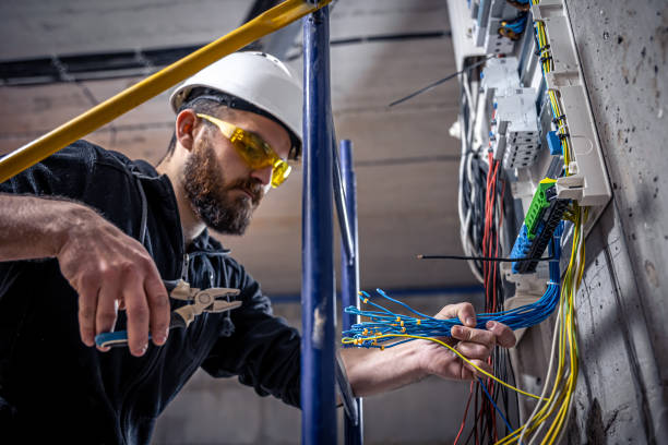 Best Electrical Contractors for Businesses  in Carle Place, NY